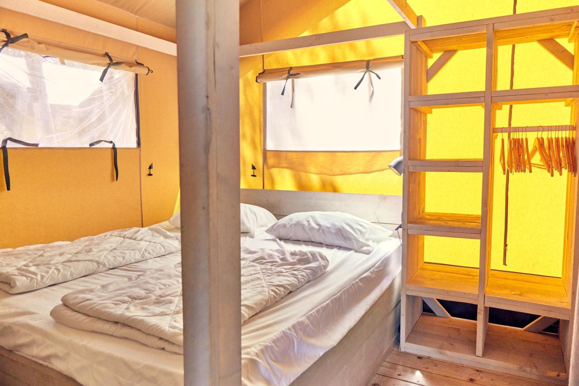 Glamping *